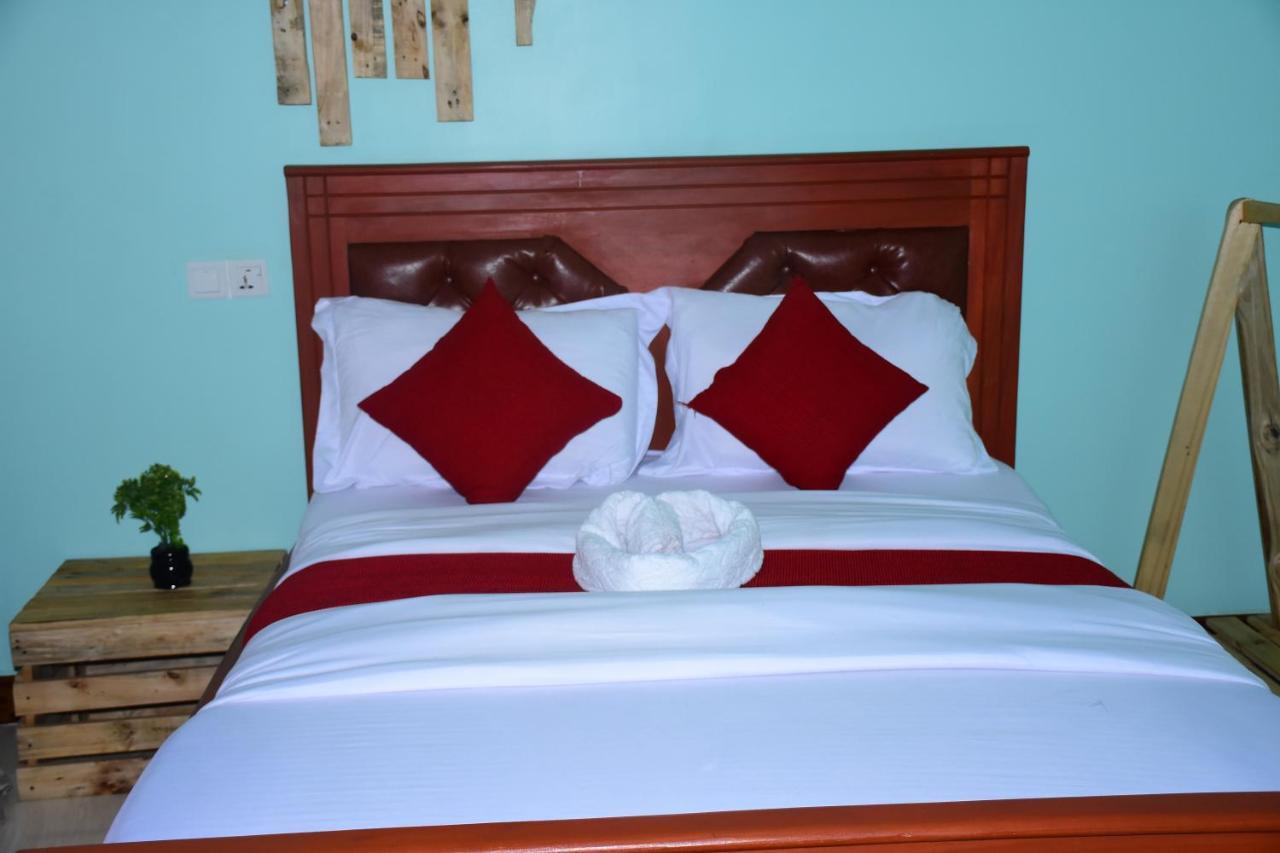 Safari Park House Bed & Breakfast Arusha Ngoại thất bức ảnh