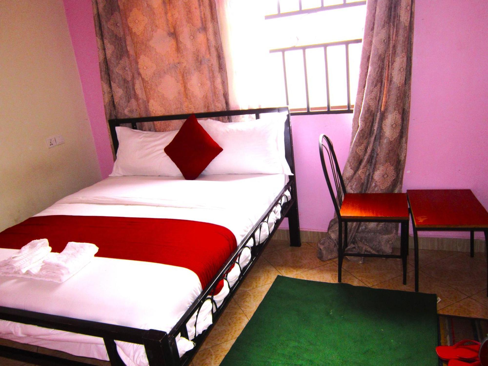 Safari Park House Bed & Breakfast Arusha Ngoại thất bức ảnh