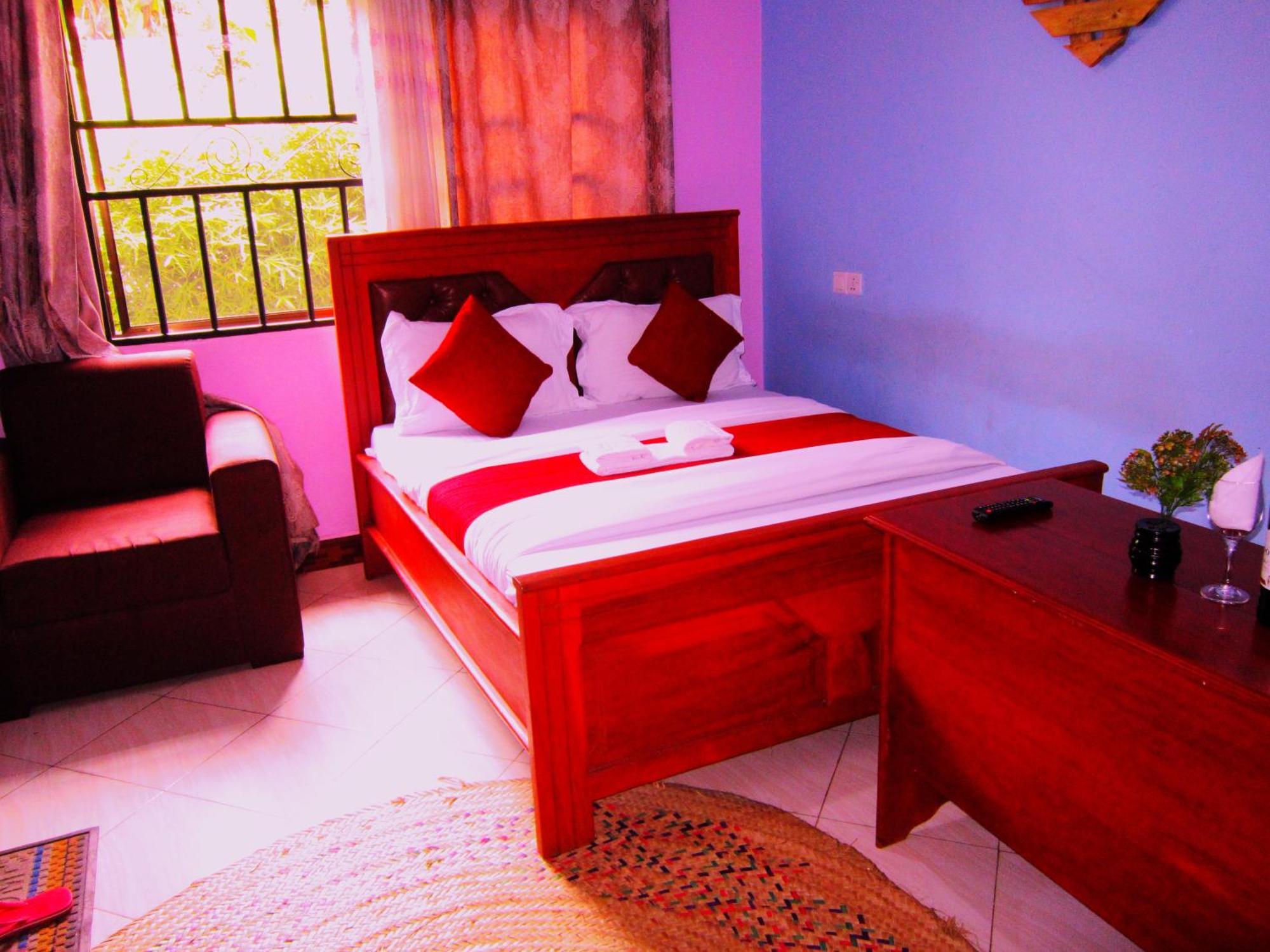 Safari Park House Bed & Breakfast Arusha Ngoại thất bức ảnh