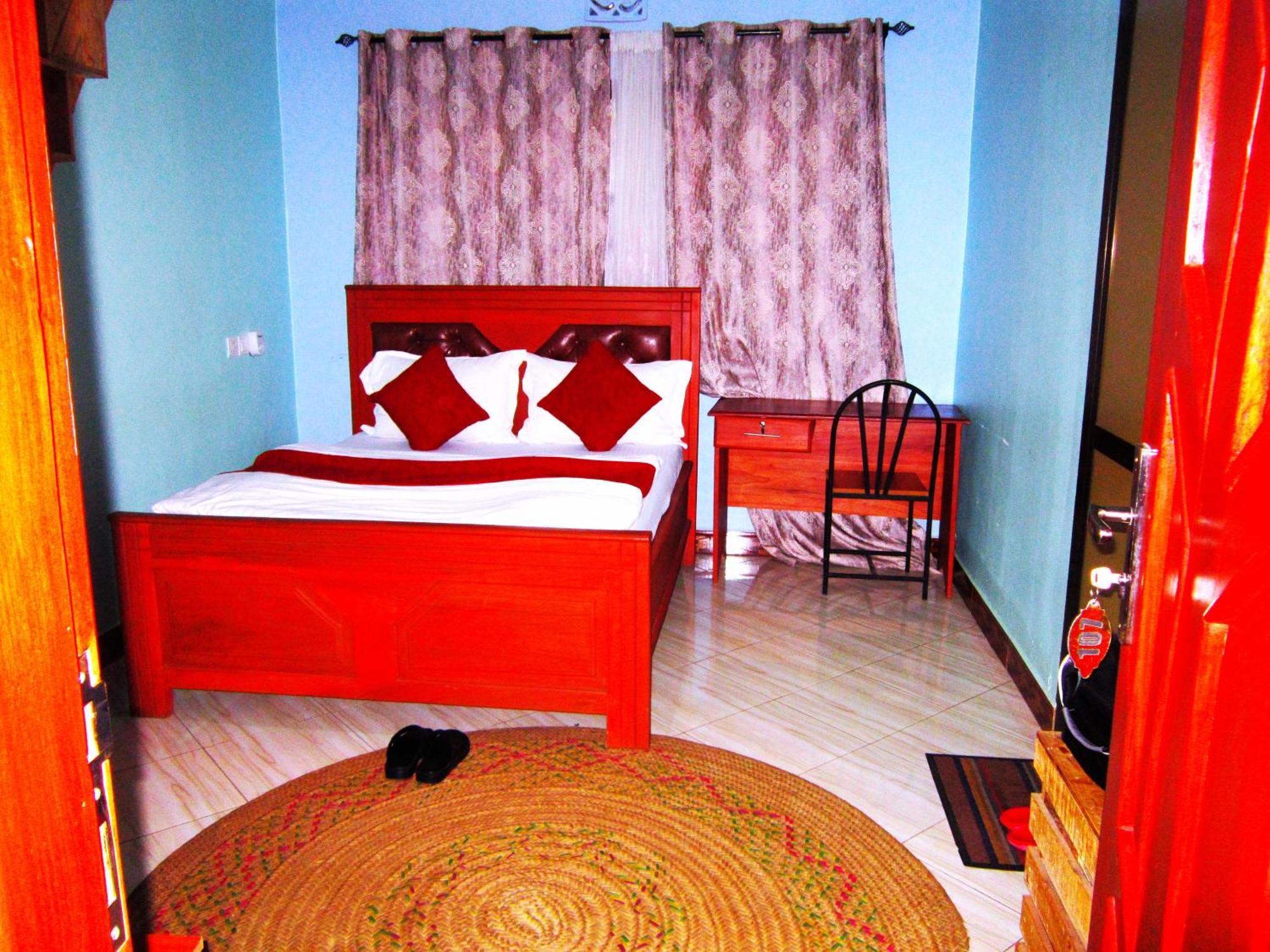 Safari Park House Bed & Breakfast Arusha Ngoại thất bức ảnh
